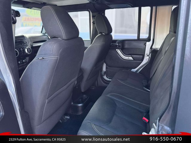 2016 Jeep Wrangler Unlimited Sahara