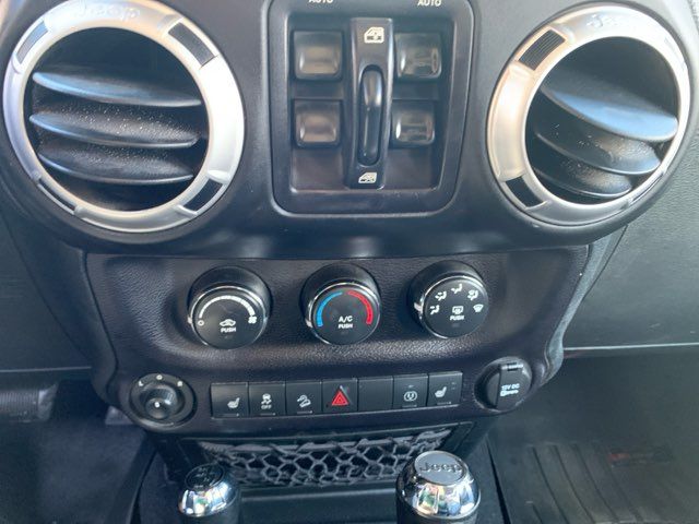 2016 Jeep Wrangler Unlimited Sahara | San Antonio, TX | Clear Choice Automotive South 2016 Jeep Wrangler Unlimited Sahara | San Antonio, TX | Clear Choice Automotive South