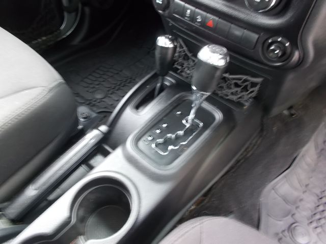 2016 Jeep Wrangler Unlimited Sport RHD