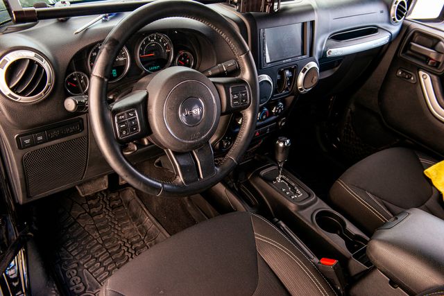2016 Jeep Wrangler Unlimited Rubicon | Van Nuys, CA | Stellar Auto INC.