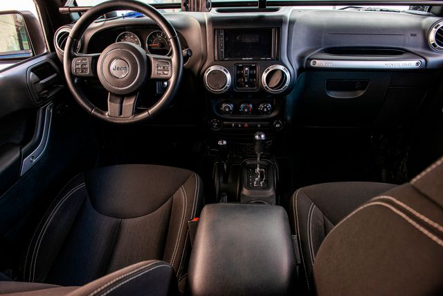 2016 Jeep Wrangler Unlimited Rubicon | Van Nuys, CA | Stellar Auto INC.