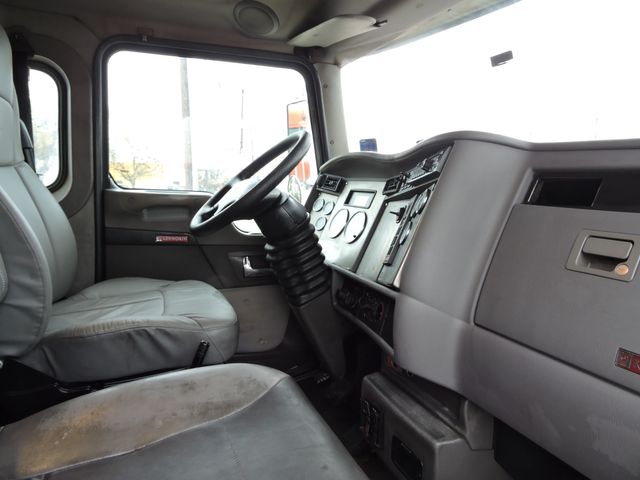 2016 Kenworth T170 Non-CDL Box Truck 