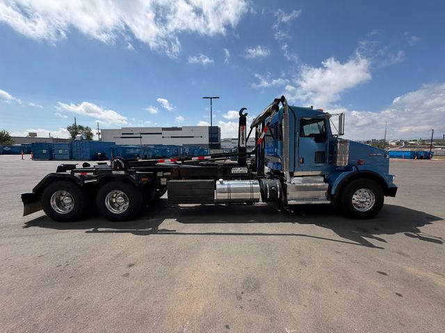 2016 Kenworth T800  Hooklift Roll Off Truck 