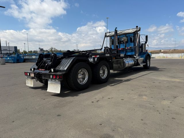 2016 Kenworth T800  Hooklift Roll Off Truck 