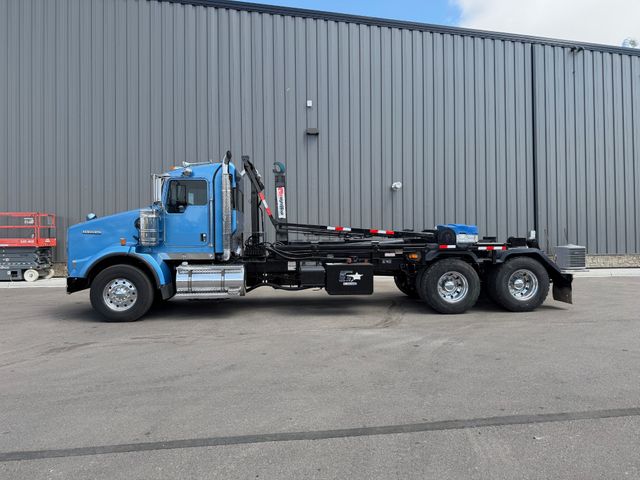 2016 Kenworth T800  Hooklift Roll Off Truck 
