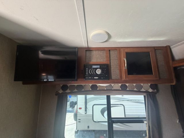 2016 Keystone 145EXP