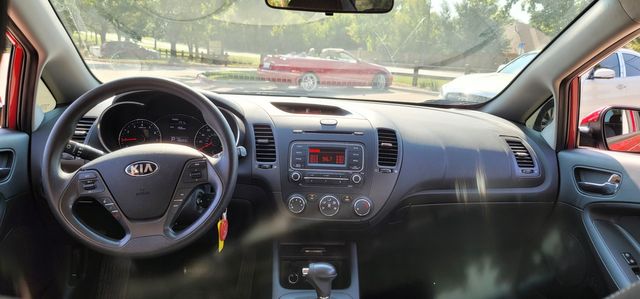 2016 Kia Forte LX | Arlington, TX | Tray Rogers dba Southwest Collision Center   