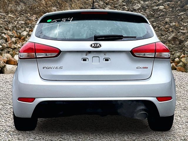 2016 Kia Forte5 EX