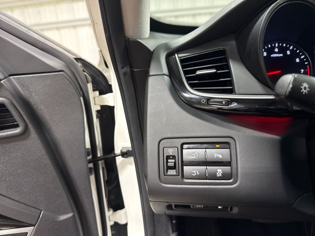 2016 Kia K900 Premium V6 2016 Kia K900 Premium V6