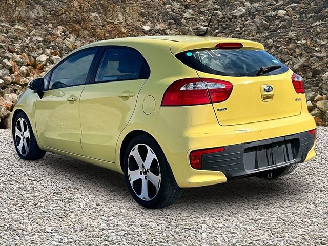 2016 Kia Rio 5-Door SX
