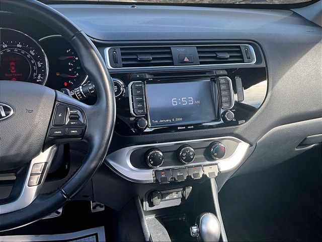 2016 Kia Rio 5-Door SX