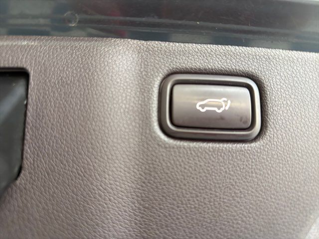 2016 Kia Sedona Limited | Rome, GA | Knight's Car Store 2016 Kia Sedona Limited | Rome, GA | Knight's Car Store