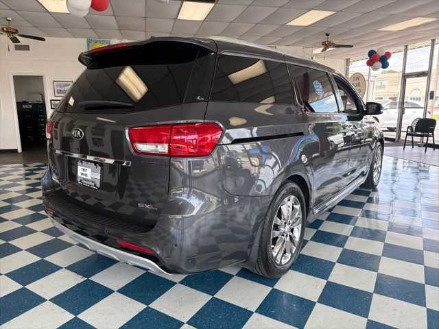 2016 Kia Sedona Limited | Rome, GA | Knight's Car Store 2016 Kia Sedona Limited | Rome, GA | Knight's Car Store