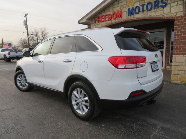 2016 Kia Sorento LX w/ Leather