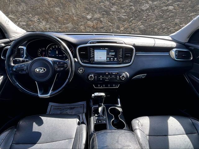 2016 Kia Sorento SX V6