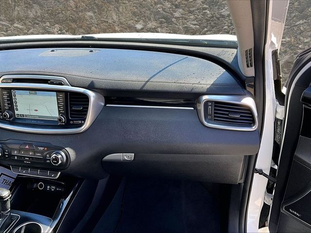 2016 Kia Sorento SX V6