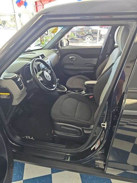 2016 Kia Soul Base | Rome, GA | Knight's Car Store 2016 Kia Soul Base | Rome, GA | Knight's Car Store