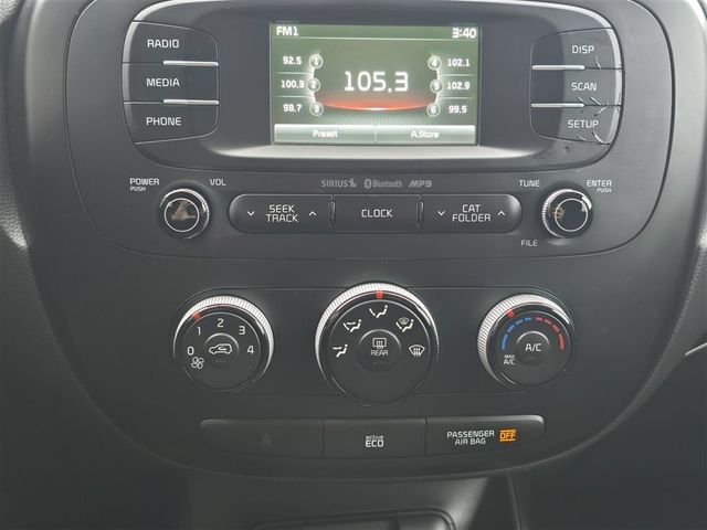 2016 Kia Soul + 2016 Kia Soul +