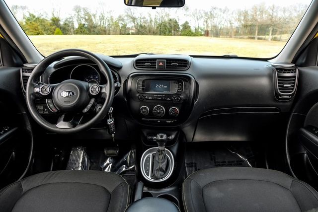 2016 Kia Soul + 2016 Kia Soul +