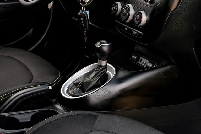 2016 Kia Soul + 2016 Kia Soul +