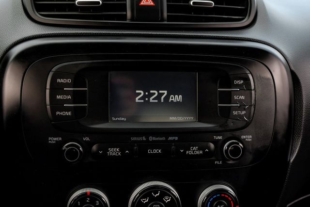 2016 Kia Soul + 2016 Kia Soul +