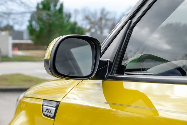 2016 Kia Soul + 2016 Kia Soul +