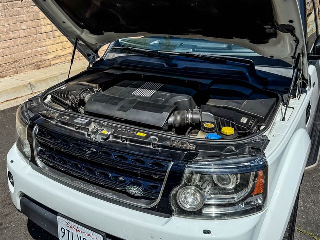 2016 Land Rover LR4 HSE | Agoura Hills, CA | SoCal Auto Group 2016 Land Rover LR4 HSE | Agoura Hills, CA | SoCal Auto Group