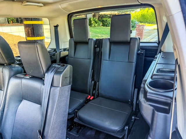 2016 Land Rover LR4 HSE | Agoura Hills, CA | SoCal Auto Group 2016 Land Rover LR4 HSE | Agoura Hills, CA | SoCal Auto Group