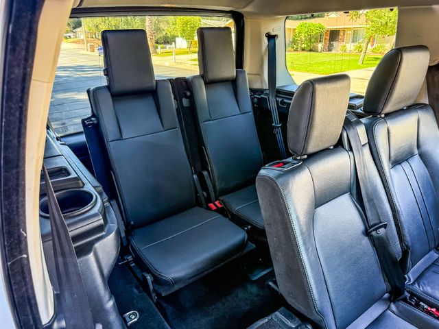 2016 Land Rover LR4 HSE | Agoura Hills, CA | SoCal Auto Group 2016 Land Rover LR4 HSE | Agoura Hills, CA | SoCal Auto Group