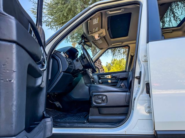 2016 Land Rover LR4 HSE | Agoura Hills, CA | SoCal Auto Group 2016 Land Rover LR4 HSE | Agoura Hills, CA | SoCal Auto Group