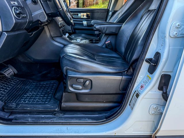 2016 Land Rover LR4 HSE | Agoura Hills, CA | SoCal Auto Group 2016 Land Rover LR4 HSE | Agoura Hills, CA | SoCal Auto Group