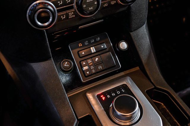 2016 Land Rover LR4 HSE LUX 3rd Row ROOF RACK 1 OWNER RUST FREE LOADED | Dallas, TX | East Dallas Diesel 2016 Land Rover LR4 HSE LUX 3rd Row ROOF RACK 1 OWNER RUST FREE LOADED | Dallas, TX | East Dallas Diesel