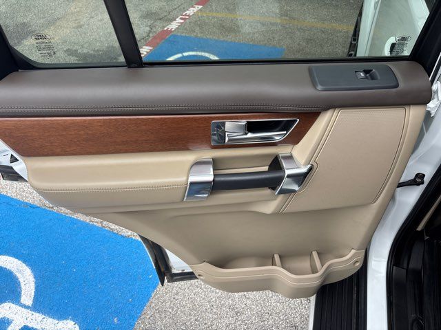 2016 Land Rover LR4 HSE LUX | San Antonio, TX | Clear Choice Automotive South 2016 Land Rover LR4 HSE LUX | San Antonio, TX | Clear Choice Automotive South