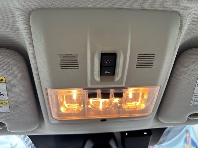 2016 Land Rover LR4 HSE LUX | San Antonio, TX | Clear Choice Automotive South 2016 Land Rover LR4 HSE LUX | San Antonio, TX | Clear Choice Automotive South