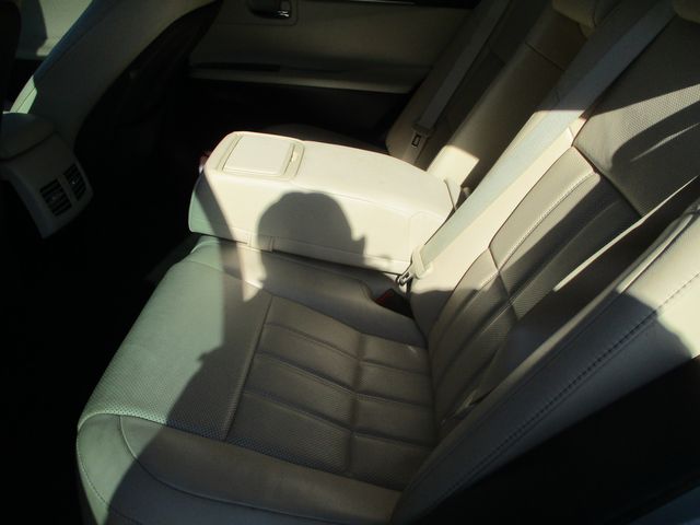 2016 Lexus ES 350 Base