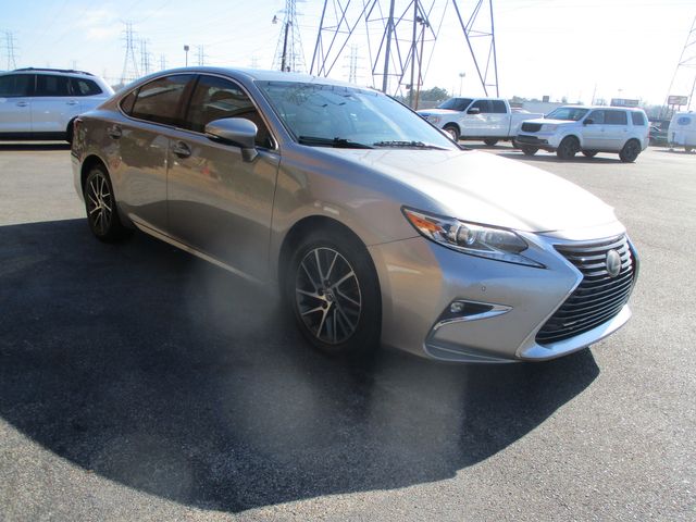 2016 Lexus ES 350 Base