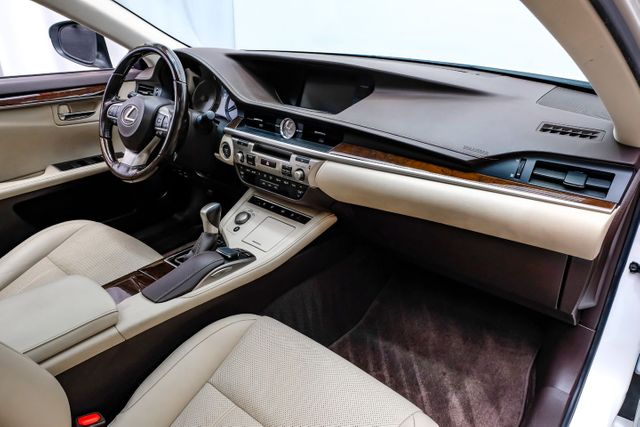 2016 Lexus ES 350 Base