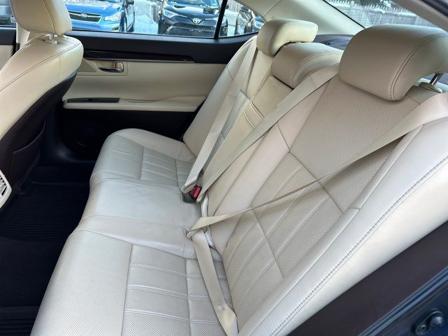 2016 Lexus ES 350 Base