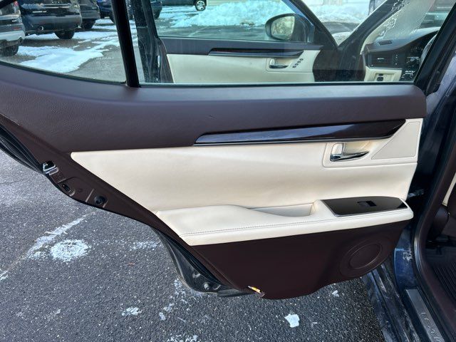 2016 Lexus ES 350 Base