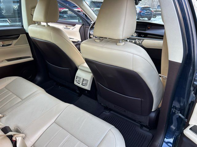 2016 Lexus ES 350 Base