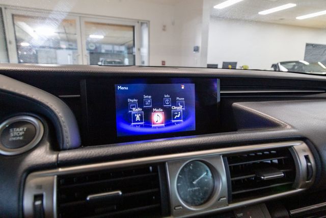 2016 Lexus IS 200t Premium Package