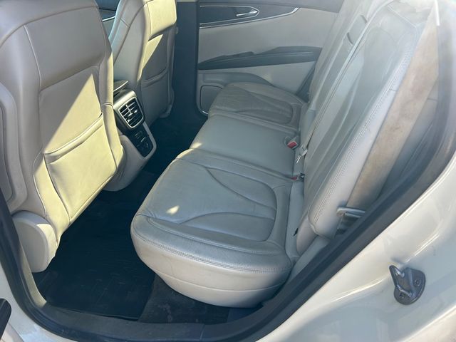 2016 Lincoln MKX Select