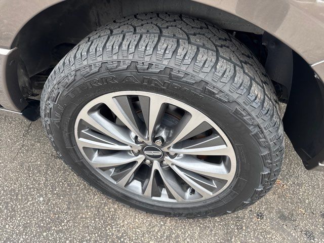 2016 Lincoln Navigator Select