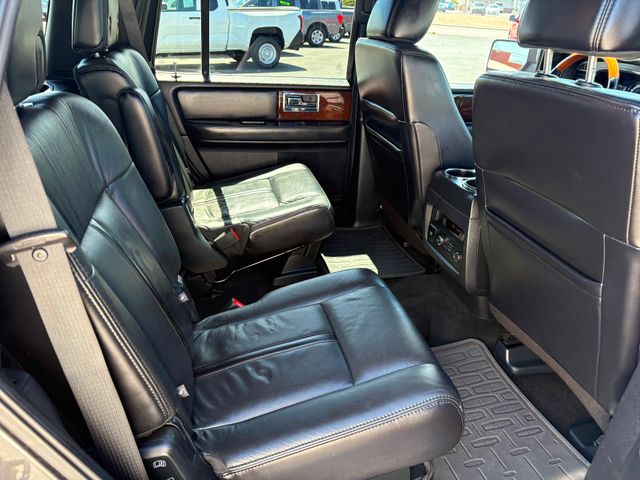 2016 Lincoln Navigator Select