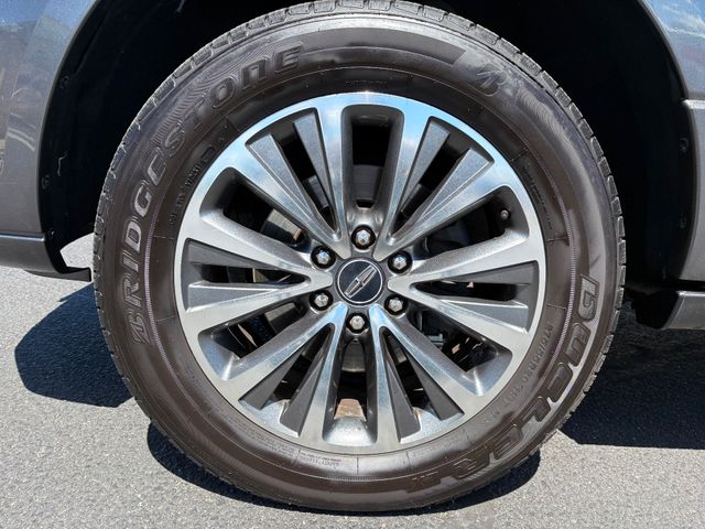 2016 Lincoln Navigator Select