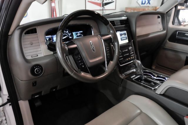 2016 Lincoln Navigator Select | New York, NY | Spincar Demo Account 2016 Lincoln Navigator Select | New York, NY | Spincar Demo Account