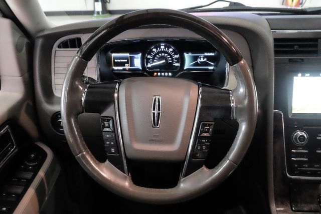2016 Lincoln Navigator Select | New York, NY | Spincar Demo Account