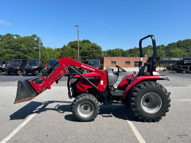 2016 Mahindra 2538 Compact Tractor with Loader  | Madison, Georgia | Youngblood Tractor