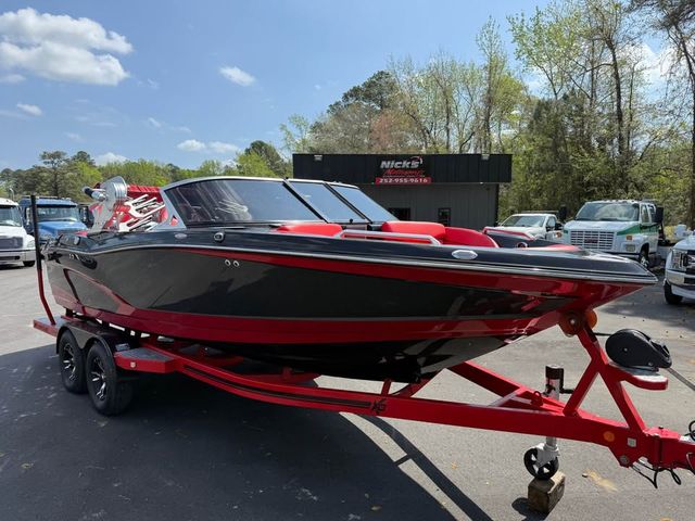 2016 Mastercraft X10