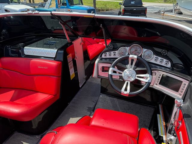 2016 Mastercraft X10